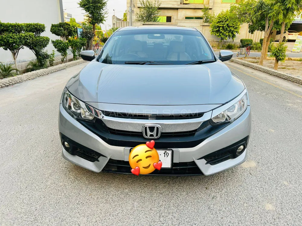 Honda Civic 2019 for Sale in Chichawatni Image-1