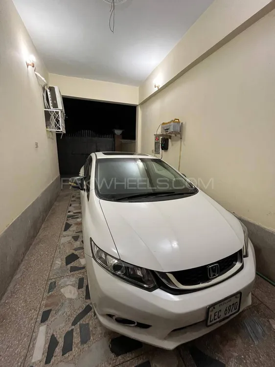 Honda Civic 2015 for Sale in Peshawar Image-1