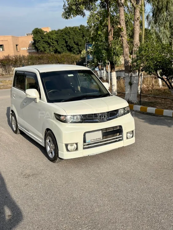Honda Zest 2011 for Sale in Islamabad Image-1
