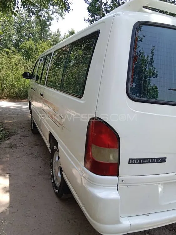 Mercedes Benz Other 2002 for Sale in Peshawar Image-1