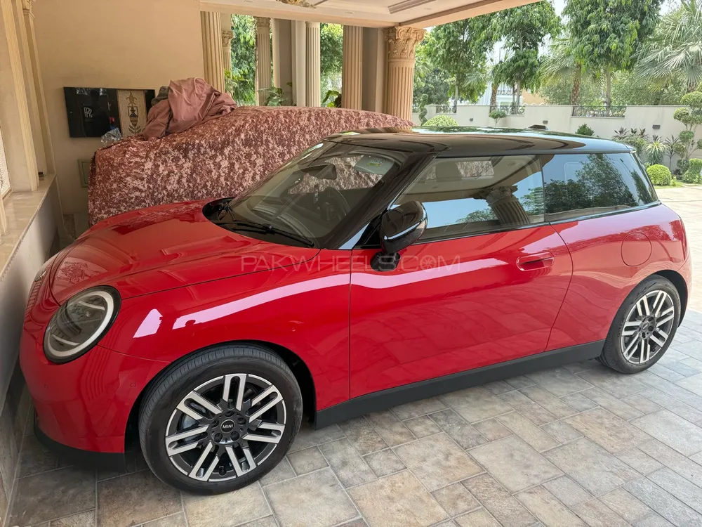 MINI Cooper 2024 for Sale in Lahore Image-1