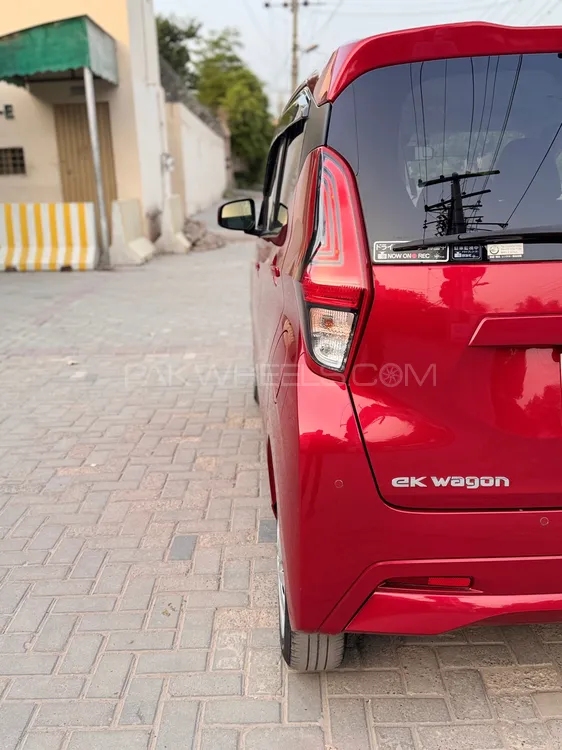 Mitsubishi Ek Wagon 2022 for Sale in Multan Mitsubishi Ek Wagon 2022 for Sale in Multan Image-12