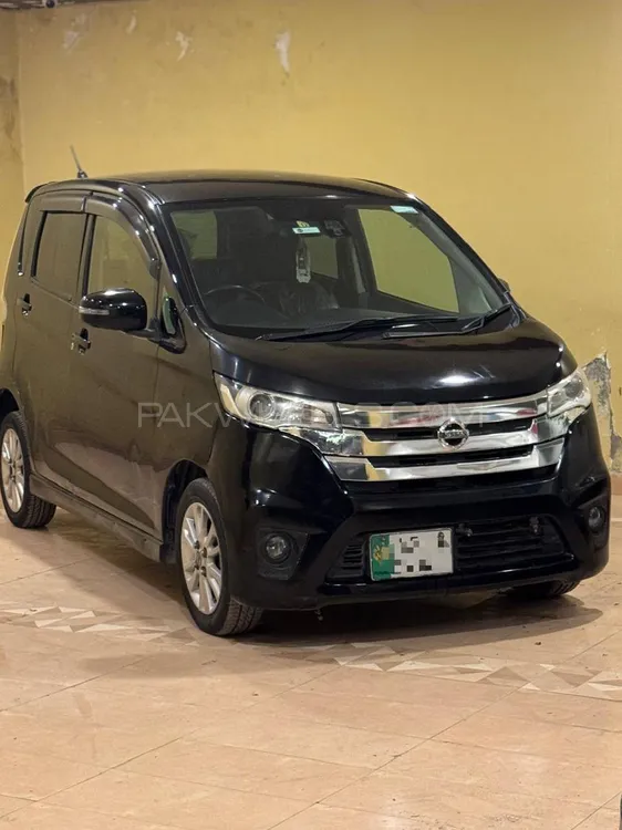 نسان ڈیز 2014 for Sale in اسلام آباد Image-1