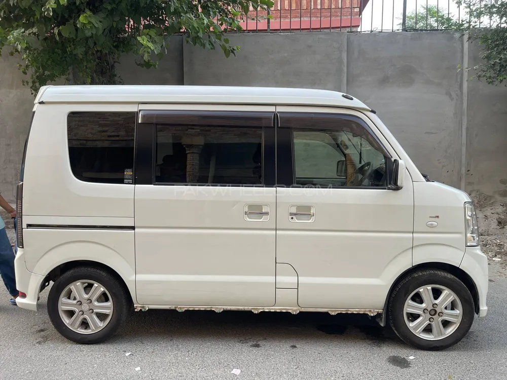 Suzuki Every Wagon 2019 for Sale in Lahore Image-1