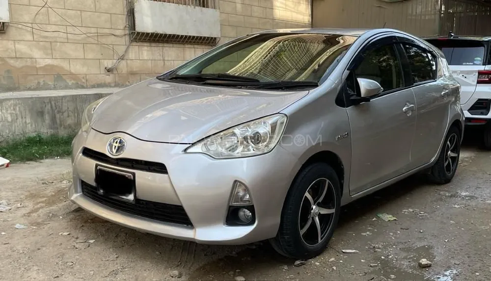 Toyota Aqua 2014 for Sale in Karachi Image-1