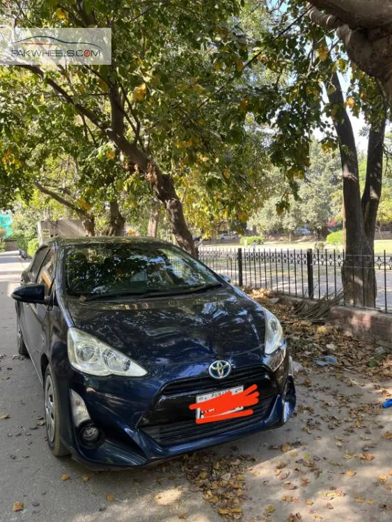 Toyota Aqua 2017 for Sale in Lahore Image-1