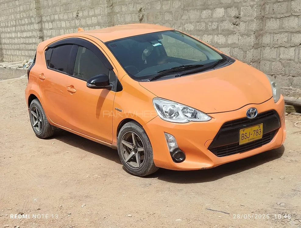 Toyota Aqua 2016 for Sale in Karachi Image-1