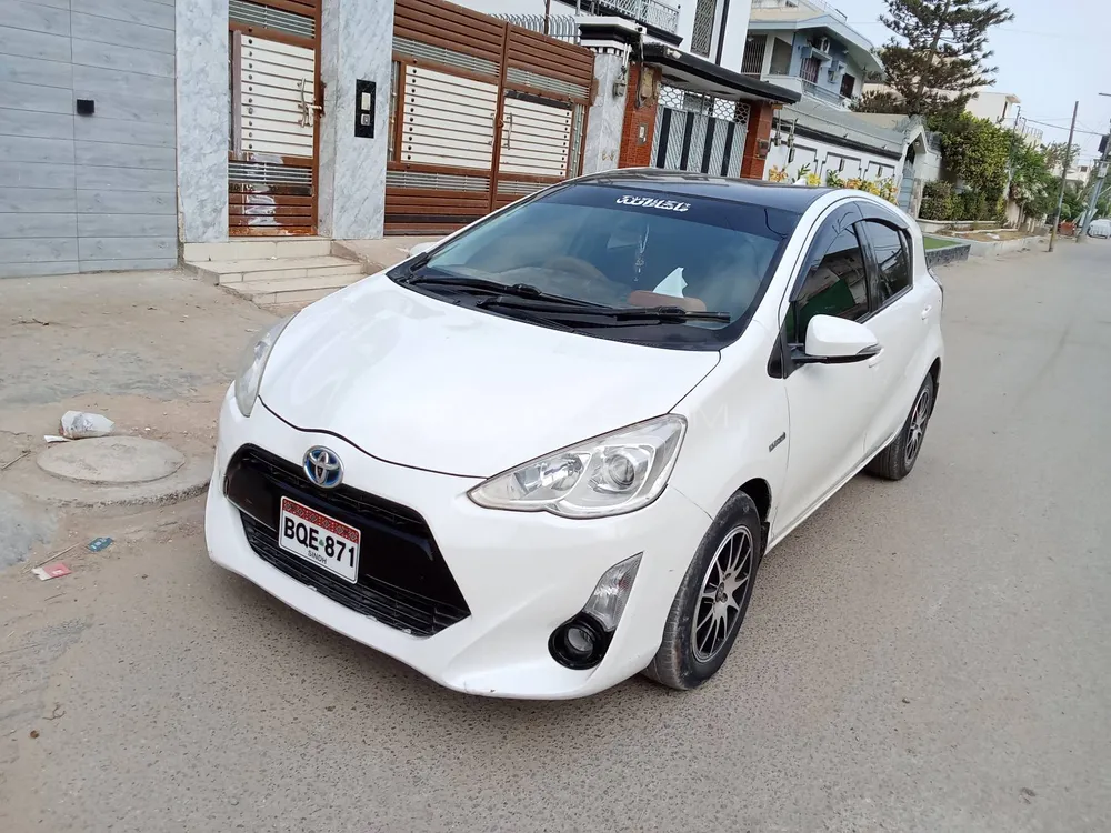 ٹویوٹا اکوا 2015 for Sale in کراچی Image-1
