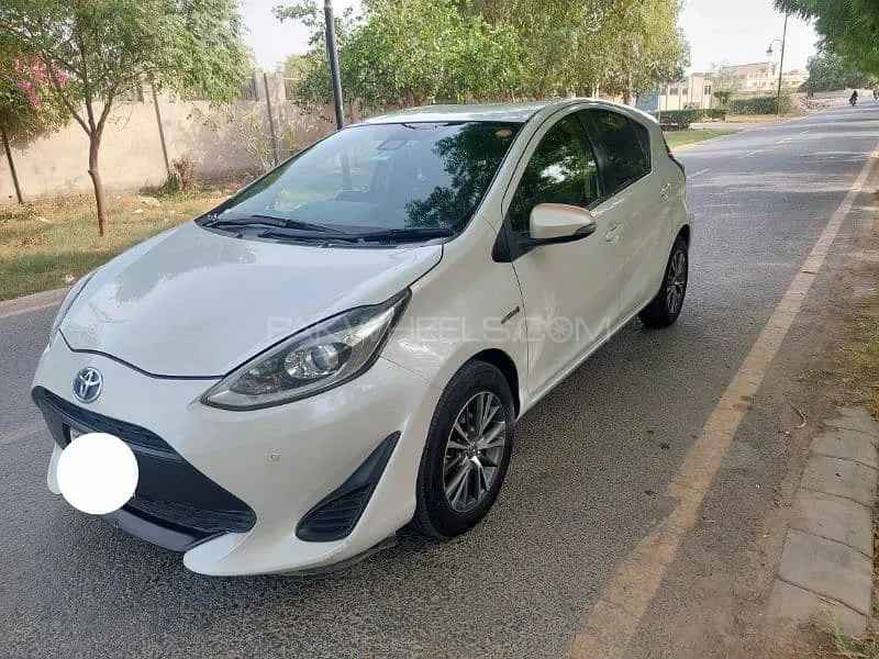 Toyota Aqua 2019 for Sale in Bahawalpur Image-1