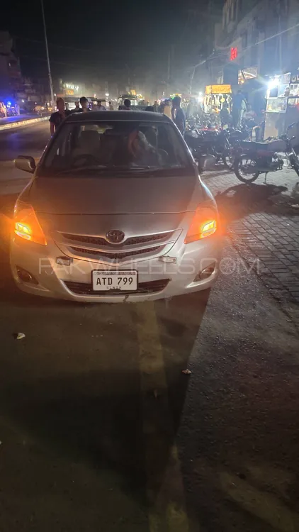 Toyota Belta 2012 for Sale in Lahore Image-1