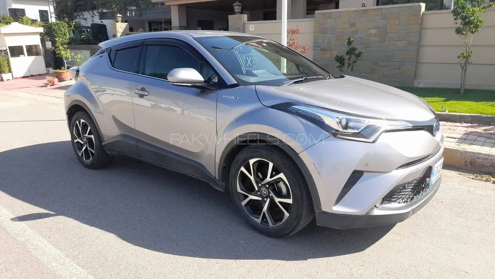 Toyota C-HR 2017 for Sale in Rawalpindi Image-1