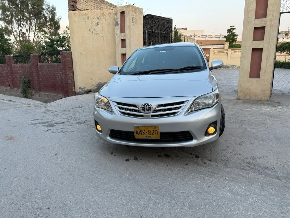 Toyota Corolla 2011 for Sale in Peshawar Image-1