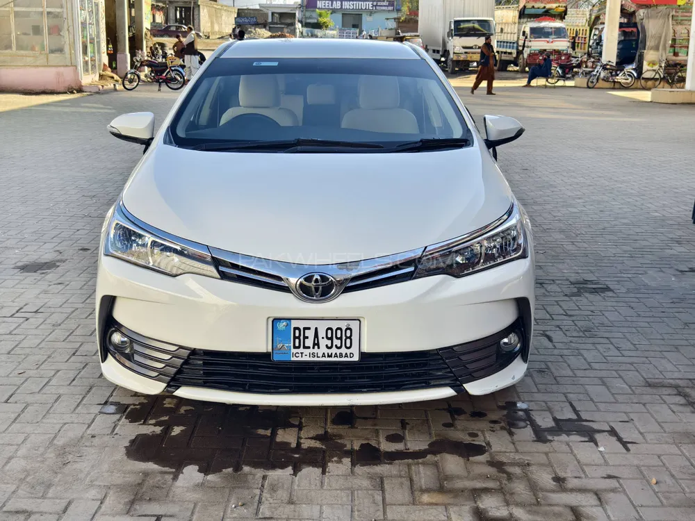 Toyota Corolla 2014 for Sale in Peshawar Image-1