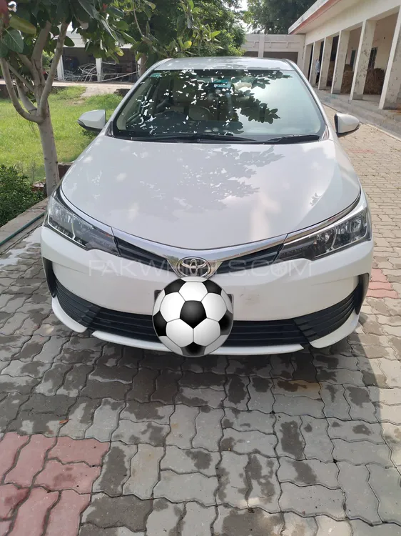 Toyota Corolla 2018 for Sale in Faisalabad Image-1