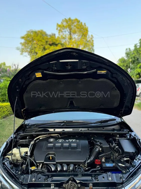 Toyota Corolla 2014 for Sale in Islamabad Image-1