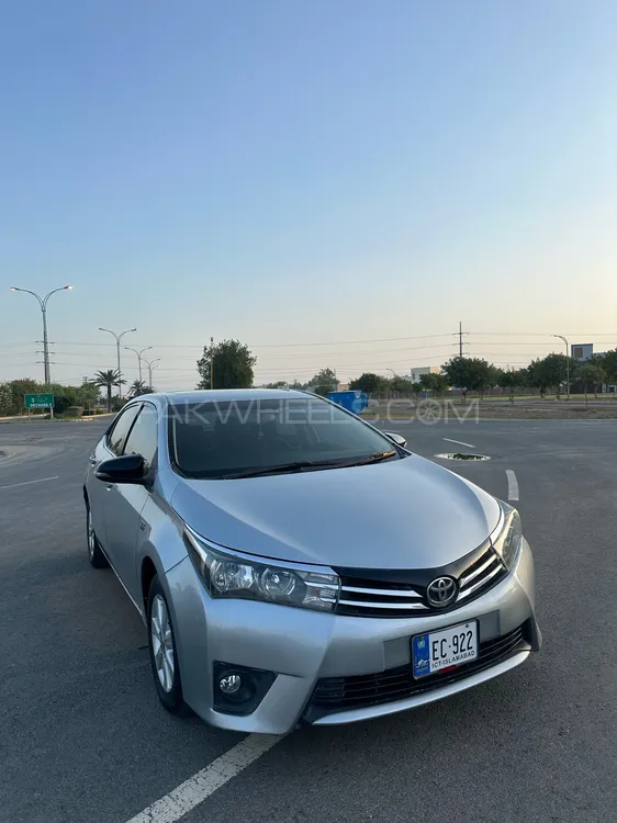 Toyota Corolla 2015 for Sale in Lahore Image-1
