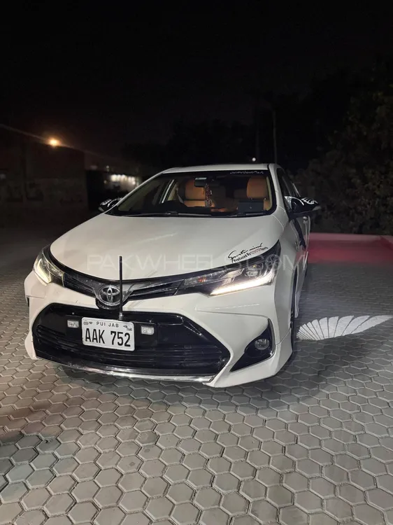 Toyota Corolla 2018 for Sale in Lahore Image-1