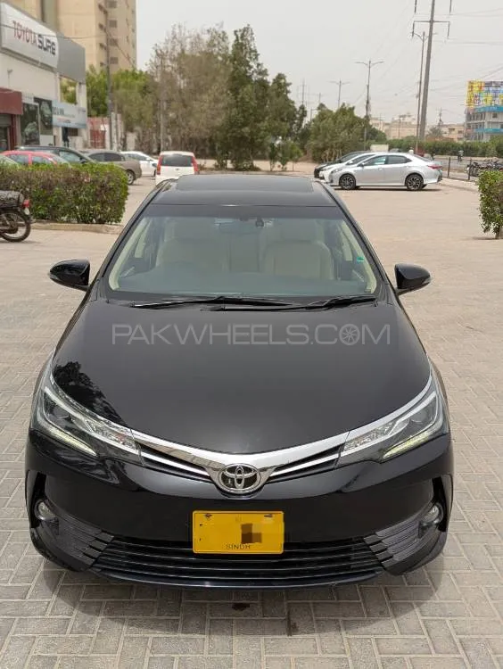 Toyota Corolla 2018 for Sale in Karachi Image-1