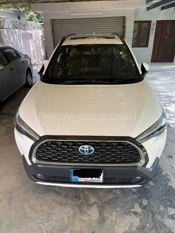 Toyota Corolla Cross 2024 for Sale in Islamabad Image-1