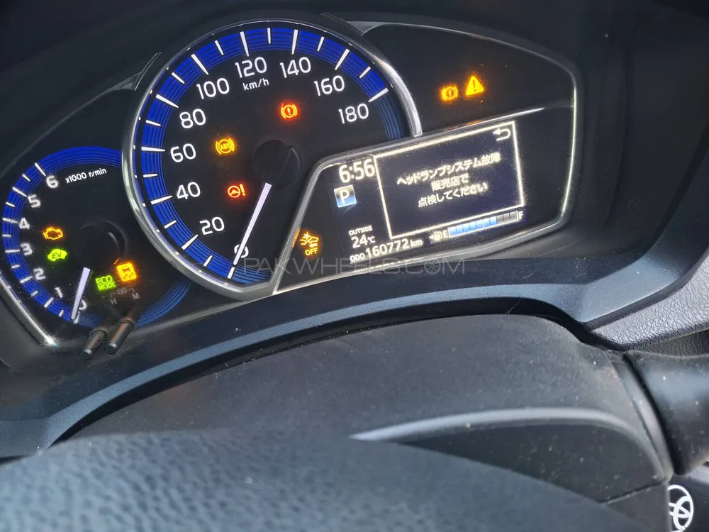 Toyota Corolla Fielder 2018 for Sale in Mardan Image-1