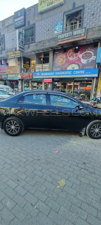Toyota Corolla 2013 for Sale in Islamabad Image-1