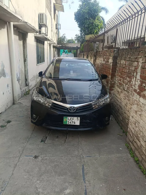 Toyota Corolla 2015 for Sale in Lahore Image-1