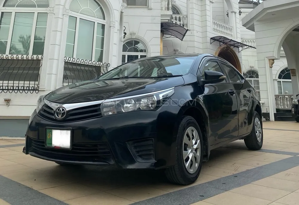 Toyota Corolla 2016 for Sale in Lahore Image-1