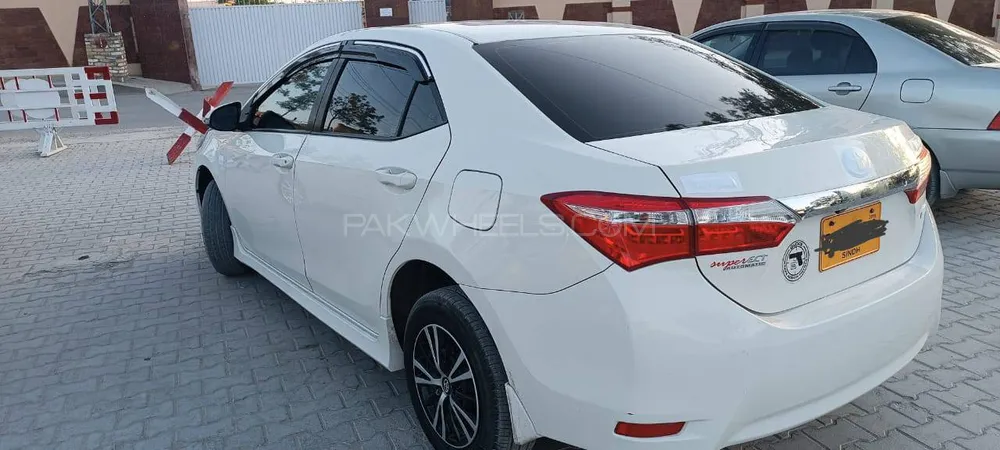 Toyota Corolla 2019 for Sale in Karachi Image-1