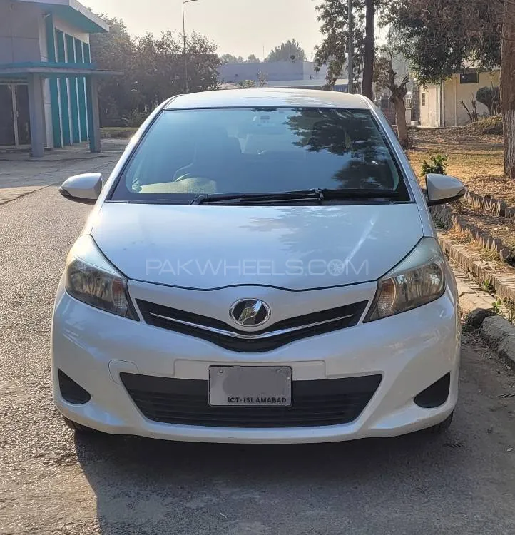 Toyota Vitz 2011 for Sale in Islamabad Image-1