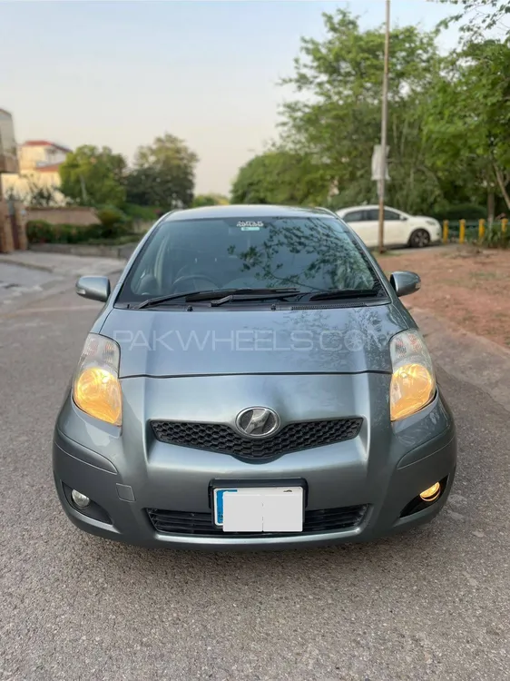 Toyota Vitz 2008 for Sale in Islamabad Image-1