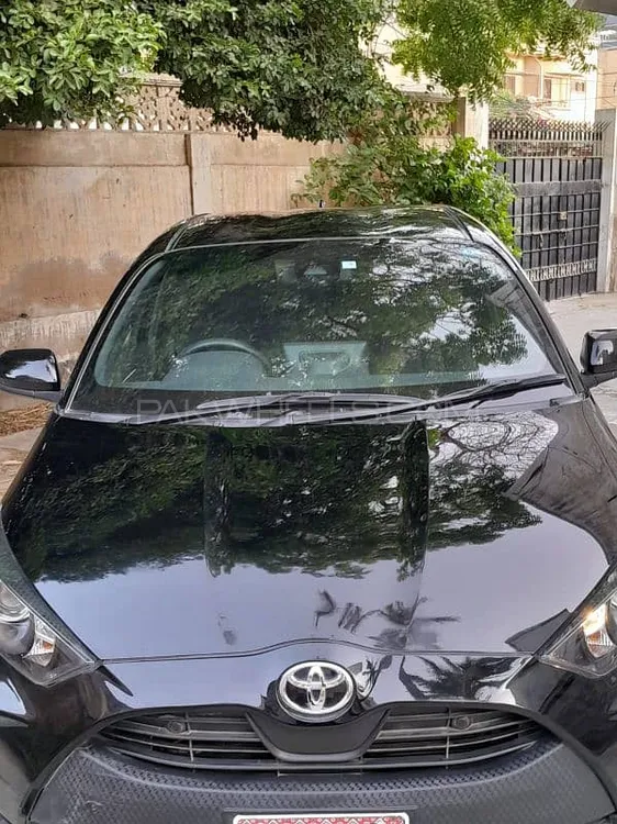 Toyota Yaris Sedan 2022 for Sale in Karachi Image-1