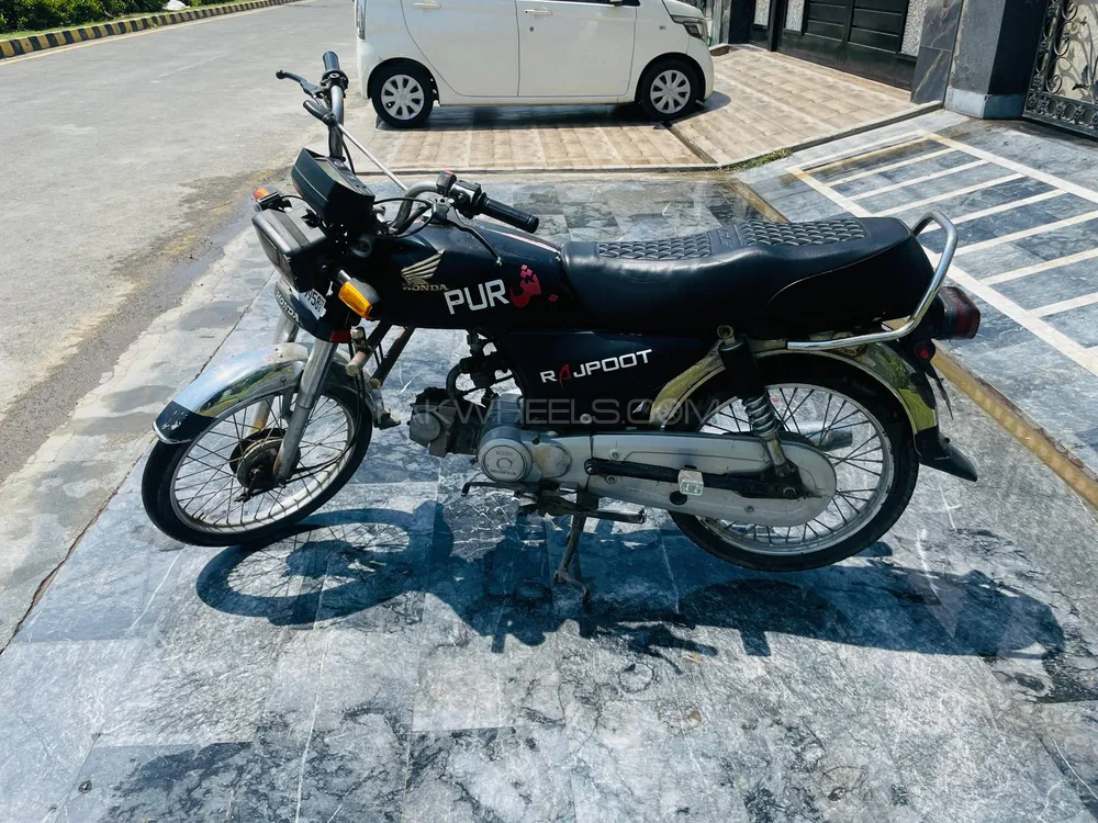 Honda CD 70 2017 for Sale Image-1