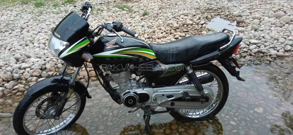 Honda CG 125 Deluxe 2015 for Sale Image-1