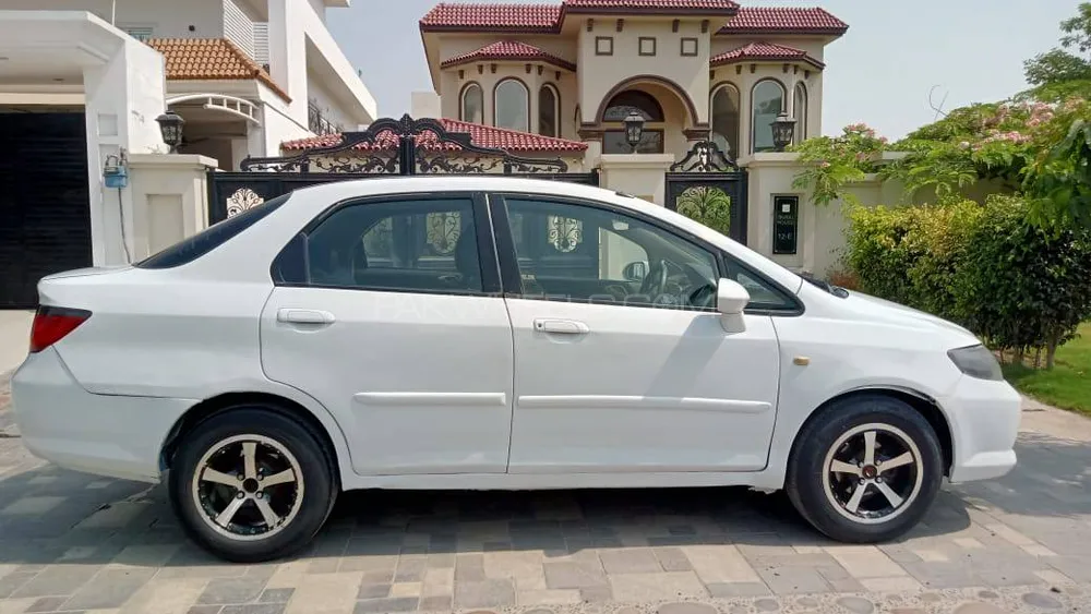 Honda City 2006 for Sale in Lahore Image-1