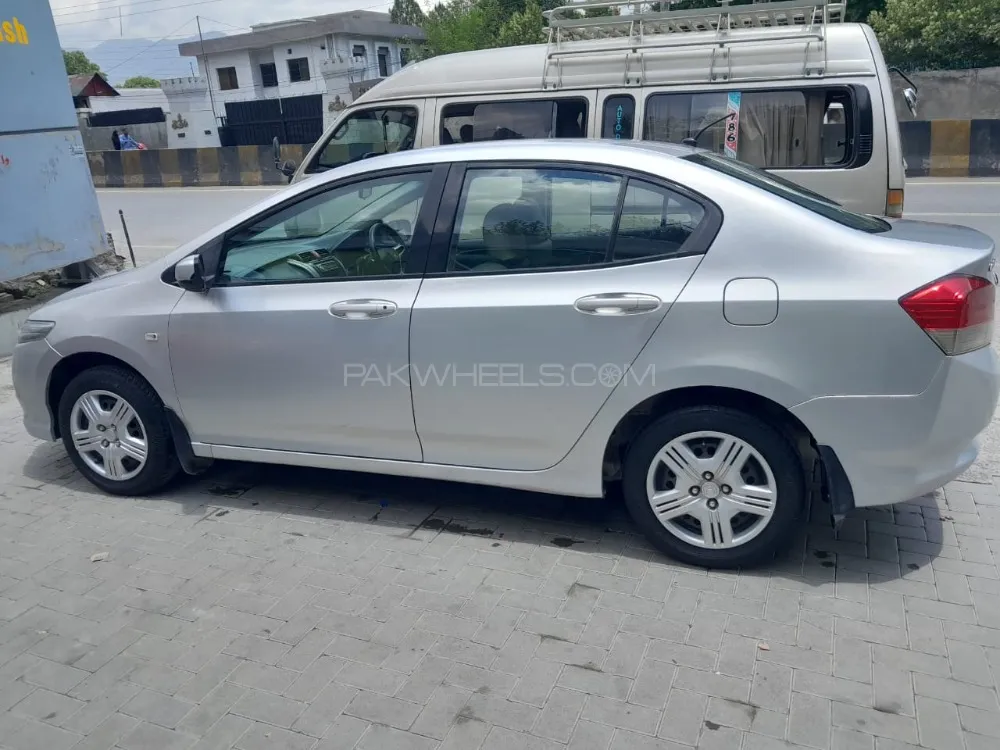 Honda City 2010 for Sale in Abbottabad Image-1