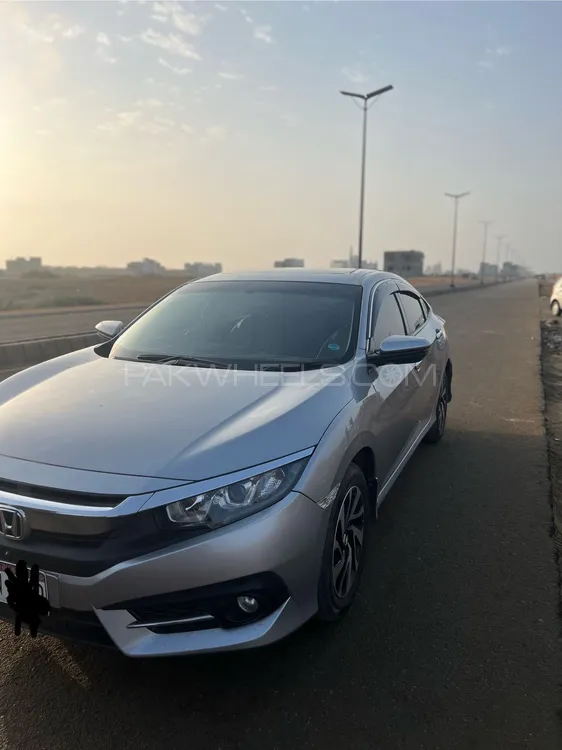 Honda Civic 2018 for Sale in Karachi Image-1