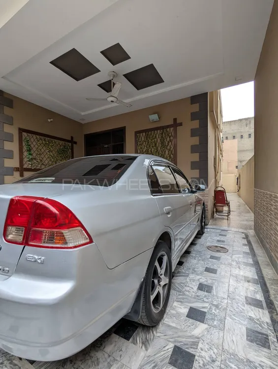 Honda Civic 2004 for Sale in Lahore Image-1