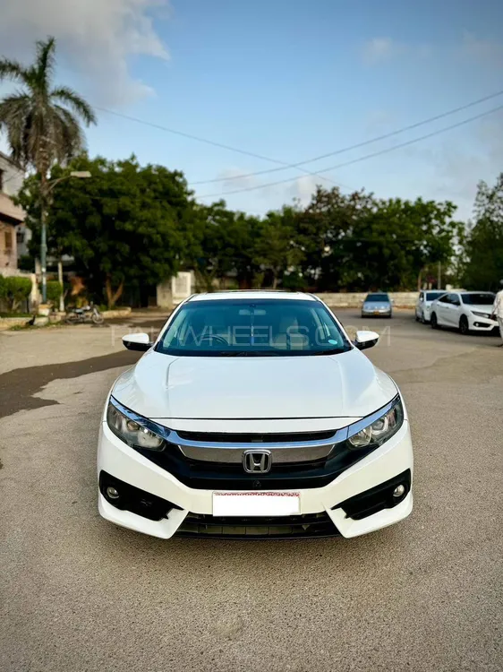 Honda Civic 2017 for Sale in Multan Image-1