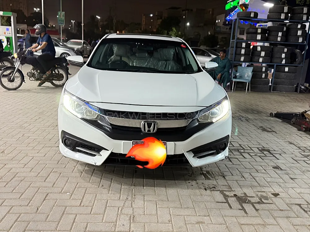 Honda Civic 2018 for Sale in Karachi Image-1