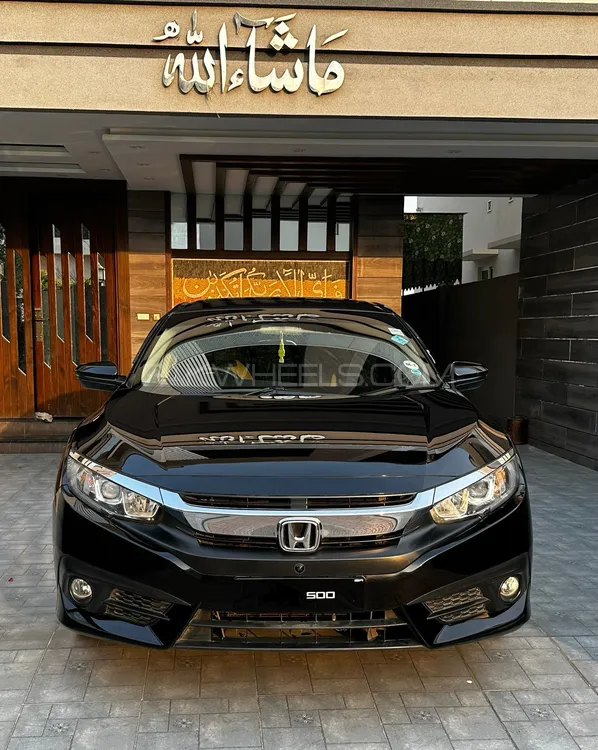 Honda Civic 2018 for Sale in Lahore Image-1