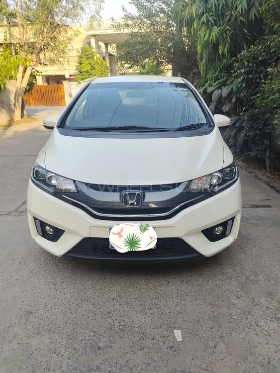 Honda Fit 2013 for Sale in Lahore Image-1