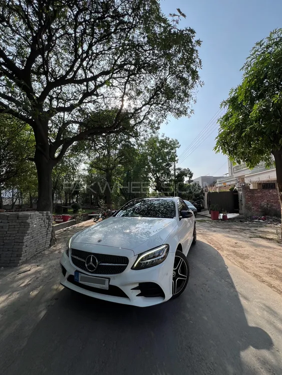 Mercedes Benz C Class 2020 for Sale in Lahore Image-1