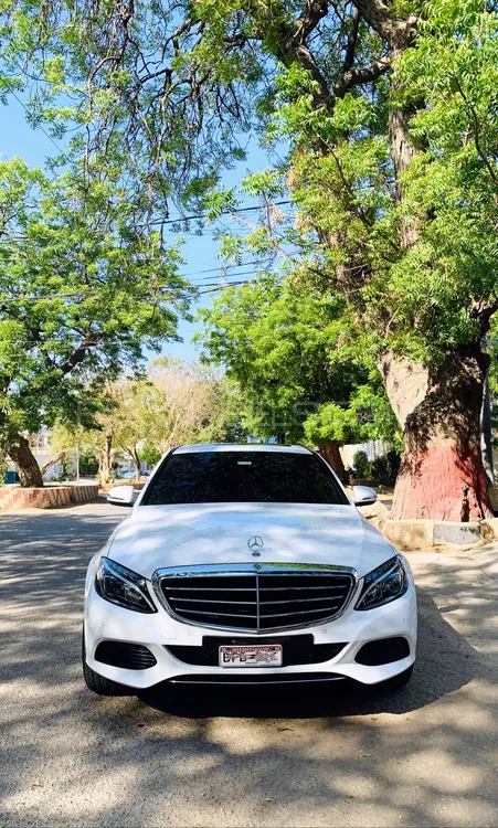 Mercedes Benz C Class 2018 for Sale in Karachi Image-1