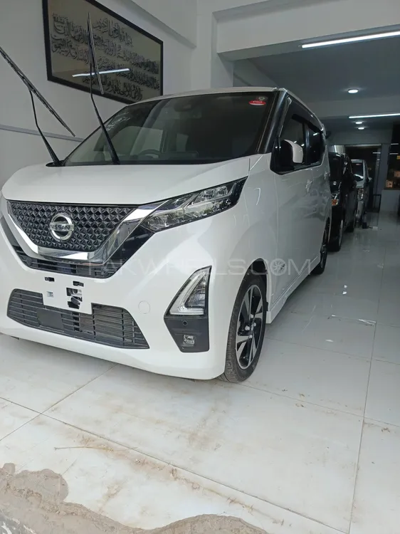 نسان ڈیز 2023 for Sale in کراچی Image-1
