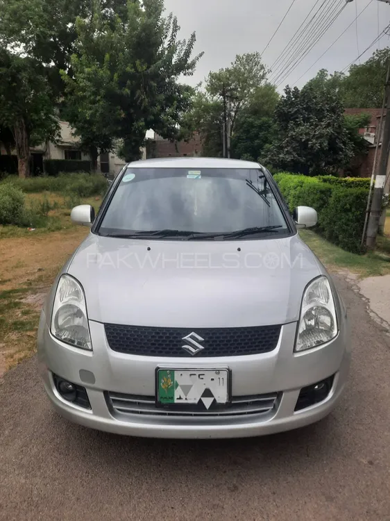 Suzuki Swift 2011 for Sale in Lahore Image-1