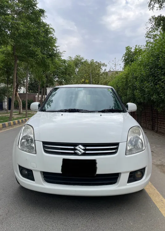 Suzuki Swift 2015 for Sale in Lahore Image-1