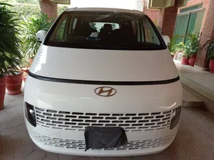 Hyundai Staria 2.2D A/T 2022 for Sale