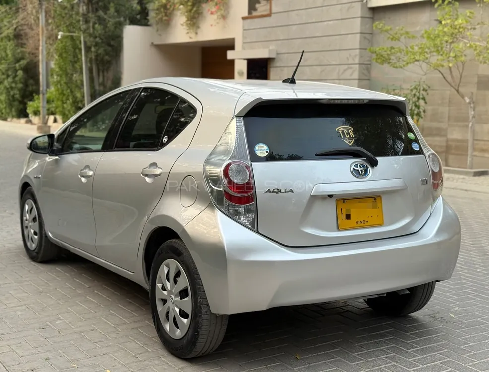 Toyota Aqua 2014 for Sale in Karachi Image-1