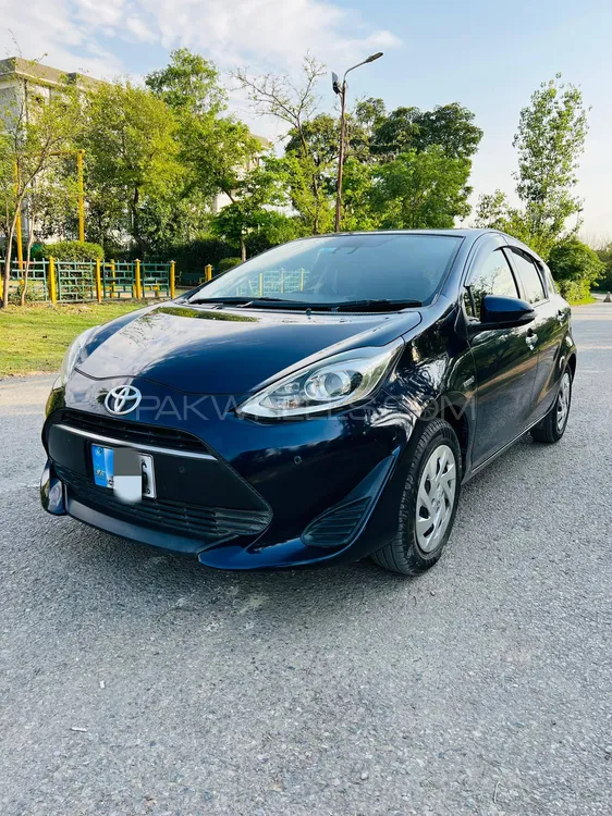 Toyota Aqua 2019 for Sale in Islamabad Image-1