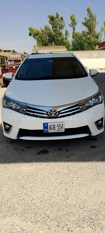Toyota Corolla 2015 for Sale in Mardan Image-1